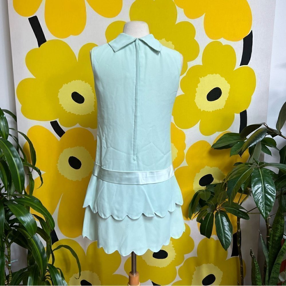 Mod Vintage 1960s / 1970s Mint Scalloped Bow Accent Drop Waist Mock Neck Dress - Picture 7 of 9